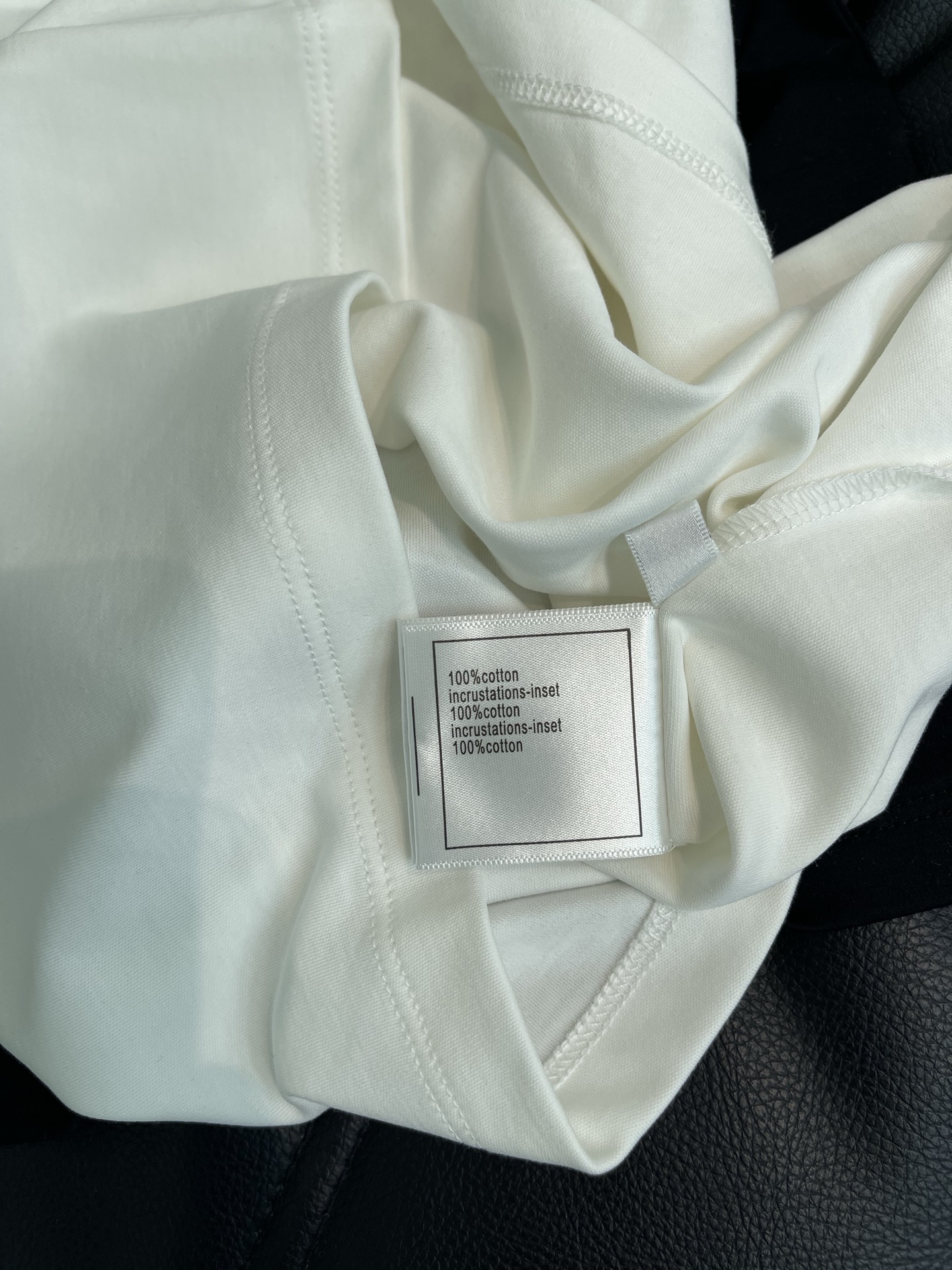 Women's short sleeves